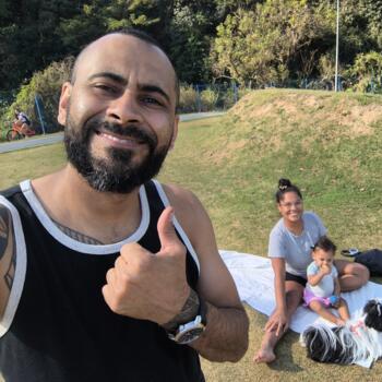 Emprego de babá em Itapevi: emprego de babá Valter