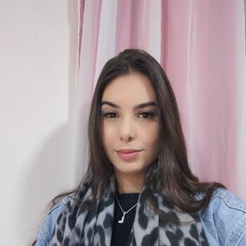 Babysitter in Ibiporã: Letícia