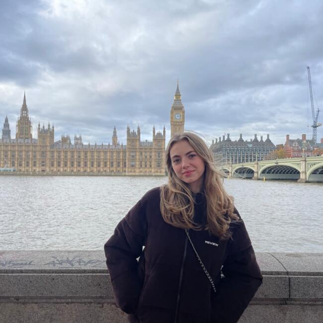 Babysitter in Bülach: Emma