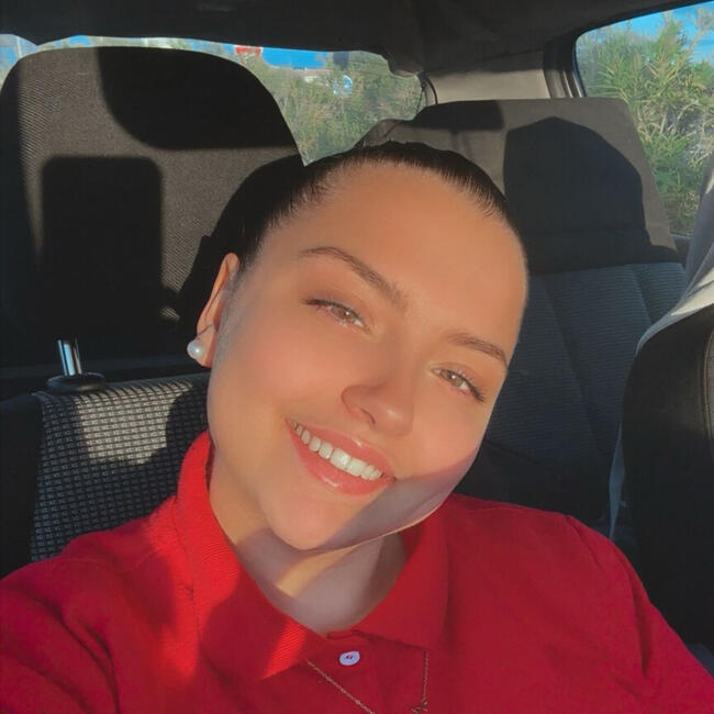 Babysitter in Béziers: Axelle