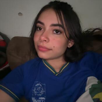 Babysitter in Pontes e Lacerda: Maria luiza