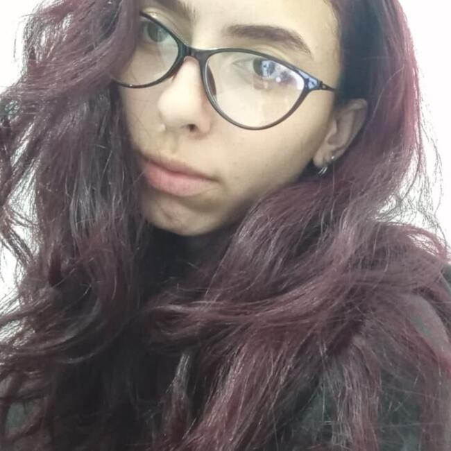 Babá em Vitória da Conquista: Yasmin