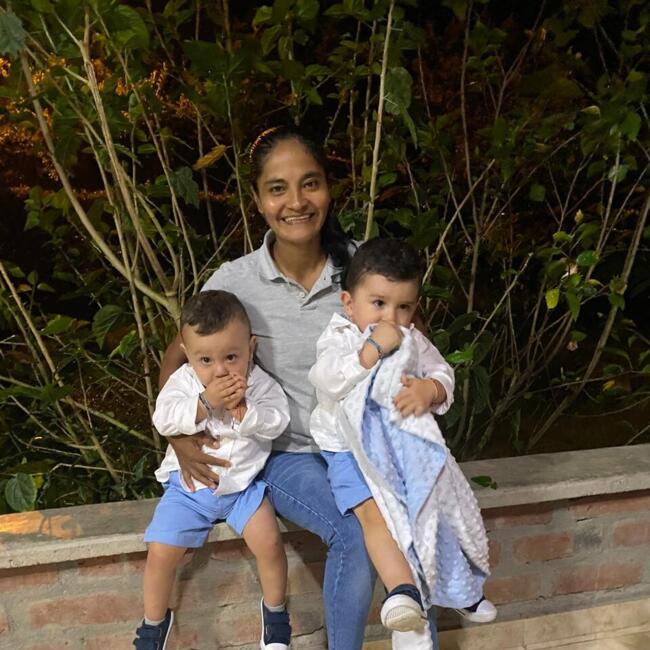 Babysitter in Popayán: Yeny Esperanza