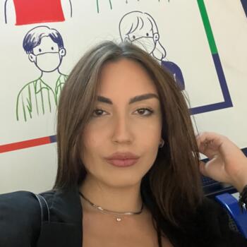 Babysitter in Nikaia: Αγγελικη