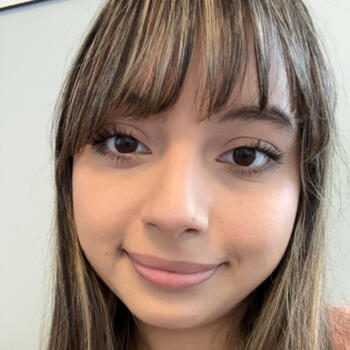 Baby-sitter in Virginia Beach: Zuri