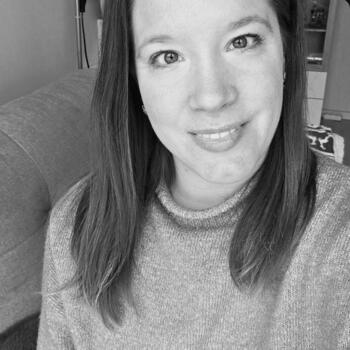 Babysitter in Lèves: Alison