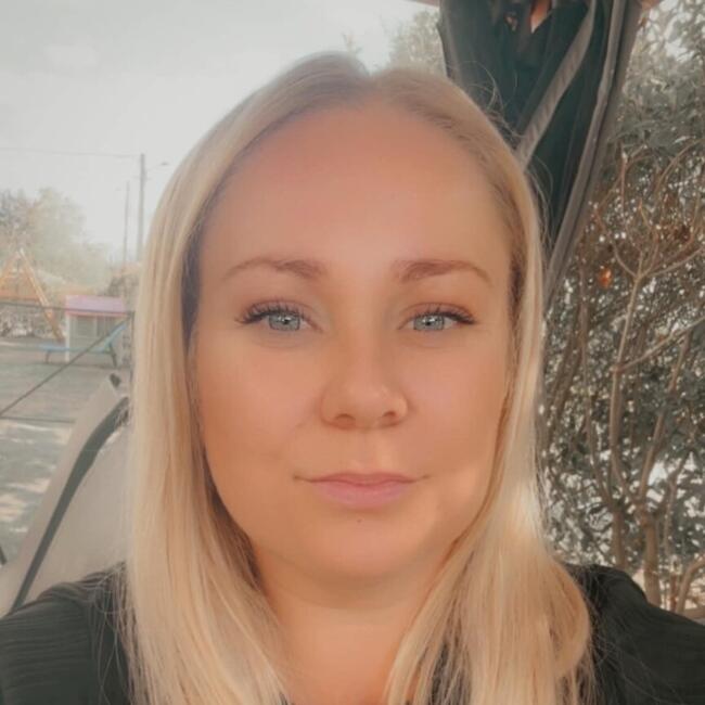 Childminder in Ossey-les-Trois-Maisons: Melissa
