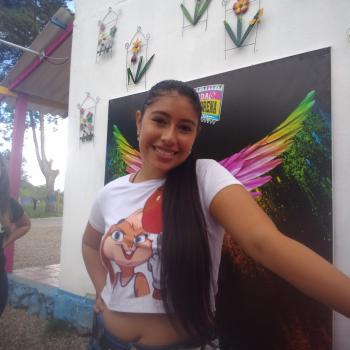 Babysitter in Los Patios: Yineth