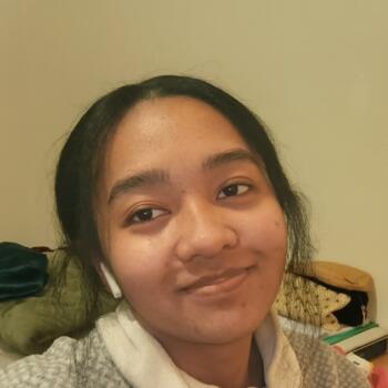 Babysitter Olivet: Niharenasoa