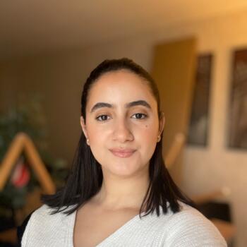 Babysitter in Charenton-le-Pont: Siham