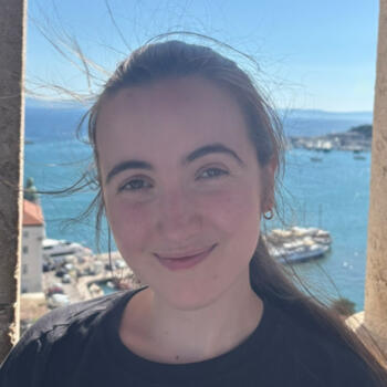 Babysitter in Limoges: Juliette