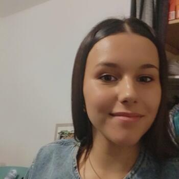 Babysitter Saint-Germain-sur-Moine: Marine