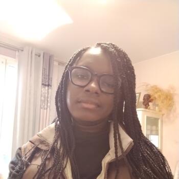 Babysitter in Dreux: Grace