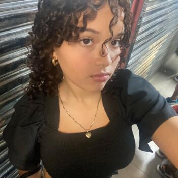 Niñera La Mitra: Darysneth