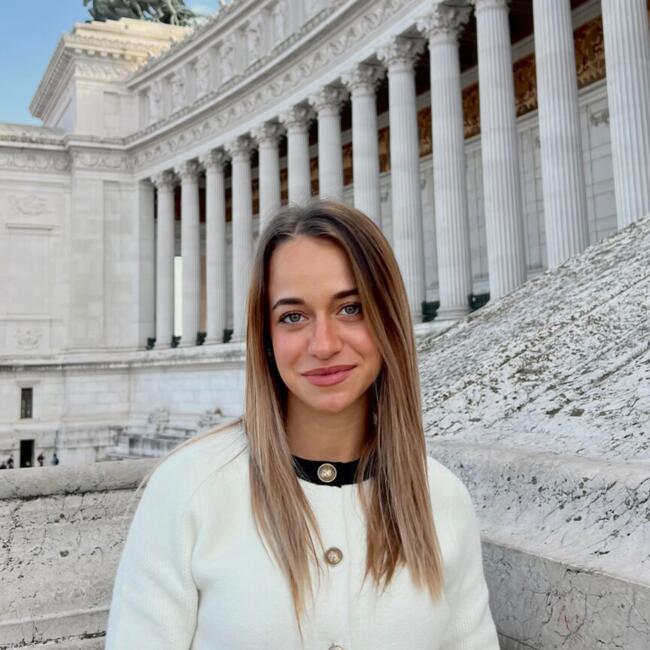 Babysitter in Turin: Rebecca