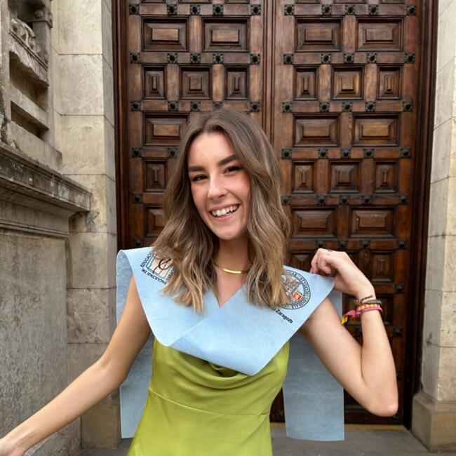 Babysitter in Zaragoza: Ana