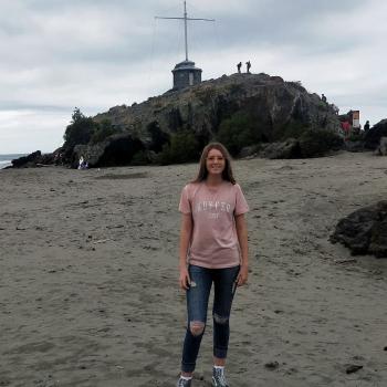 Lincolnのベビーシッター: Evie