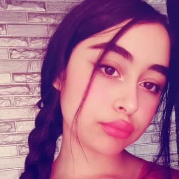 Babysitter in Casablanca: Aya