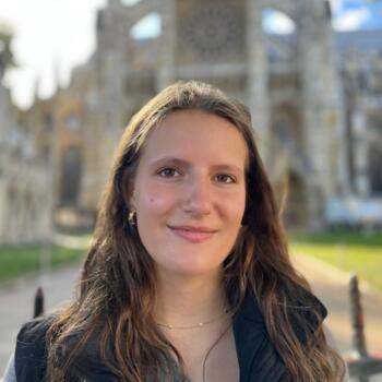 Babysitter in Berlin: Nora