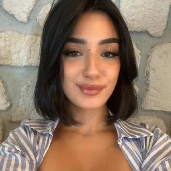 Muratpaşa bölgesinde bebek bakıcısı: Verdişen