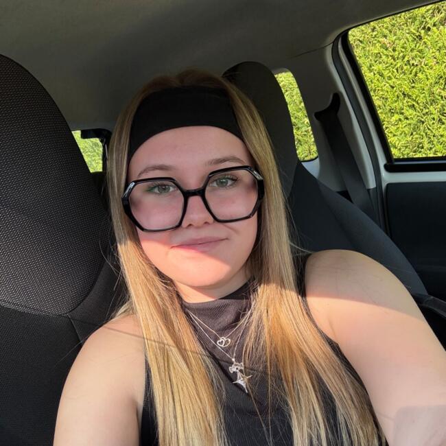 Babysitter in Champillon: Maelle