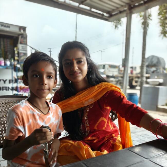 अहमदाबाद में बेबीसिटिंग की नौकरी: Sapna