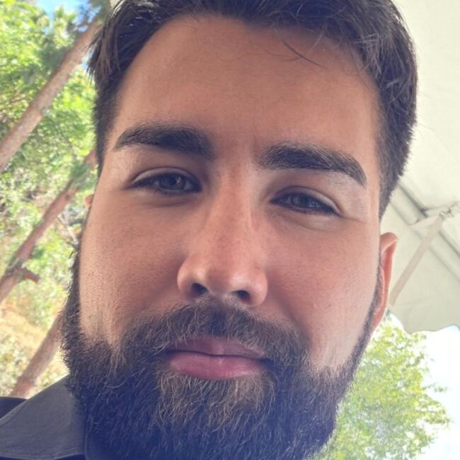 Babysitter in Chino: Ryan