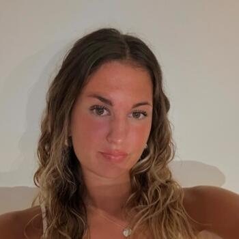 Babysitter in Henfield: Olivia