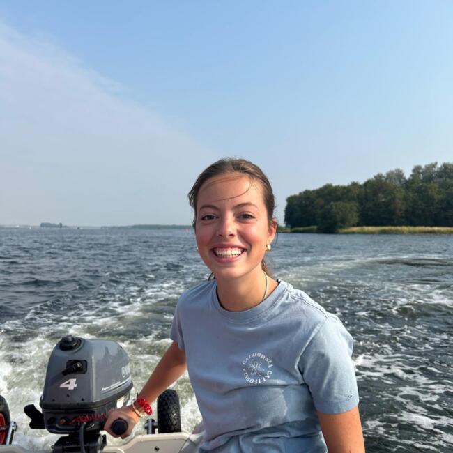 Babysitter in Caterham: Charlotte