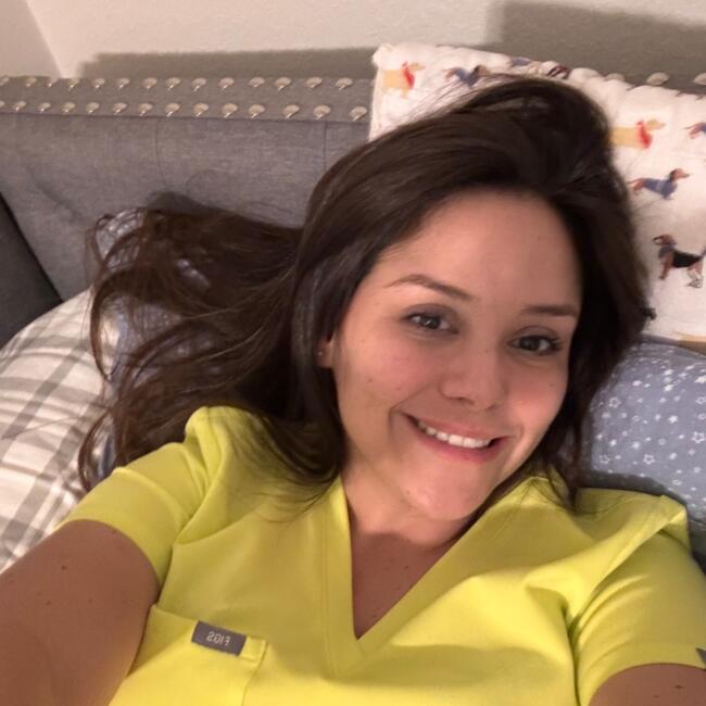 Babysitter in Espinho: Lola