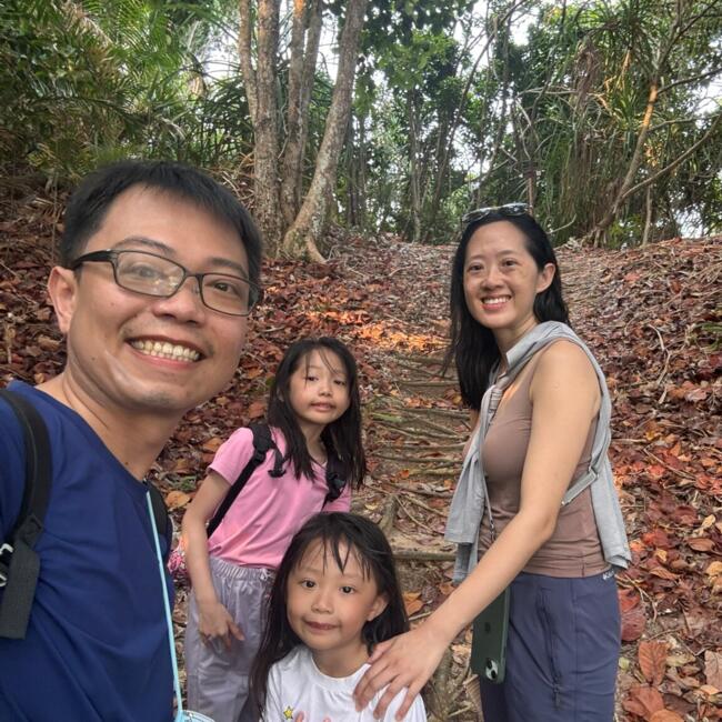 Babysitting job in Singapore Island: Jen