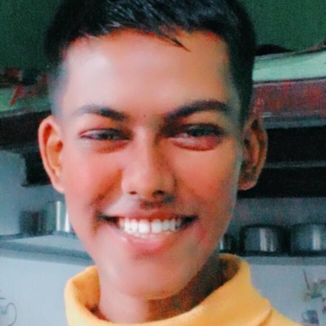 बम्बई में बेबीसिटर: Sunil