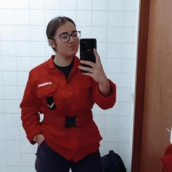 Babysitter in Vila Verde: Diana