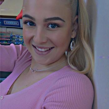 Babysitter Emmen: Evelin