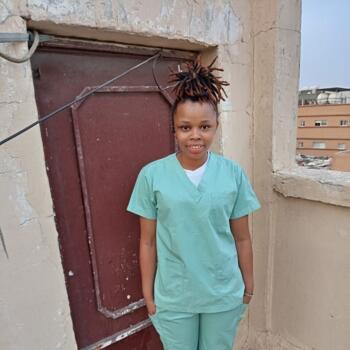 Babysitter in Riyadh: Nana