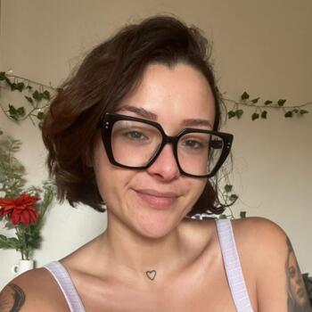 Babysitter in Galway: Carla