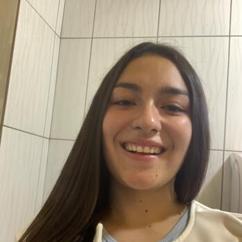 Babysitter in Santiago: Kaynna Sayen