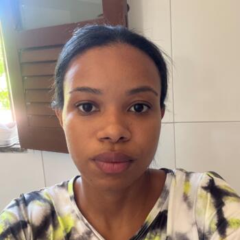 Babysitter in Aracaju: Lays