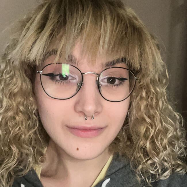 Babysitter in Cornellà de Llobregat: Angela