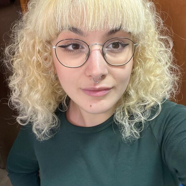 Canguro en Cornellà de Llobregat: Angela