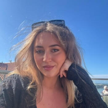 Babysitter in Stockton-on-Tees: Helena
