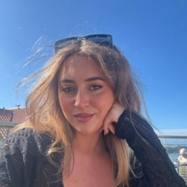 Babysitter in Stockton-on-Tees: Helena