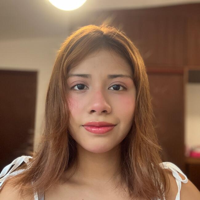 Niñera en Cancún: Perla