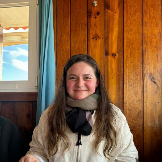 Babysitter in Gatineau: Juliet