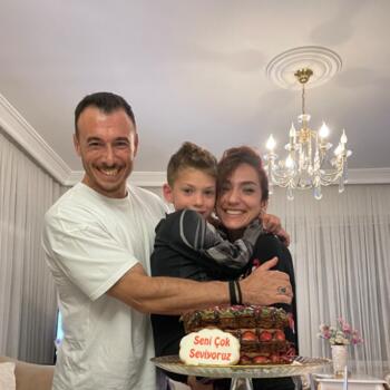 İstanbul bölgesinde bebek bakıcılığı işi: Bebek bakıcısı iş ilanı Ceren