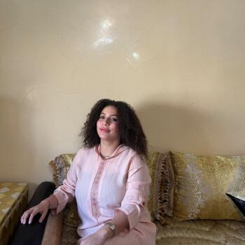 Babysitter in Rabat: Hiba