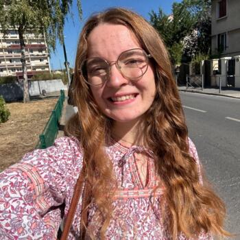 Baby-sitter à Villeneuve-la-Garenne: Lena