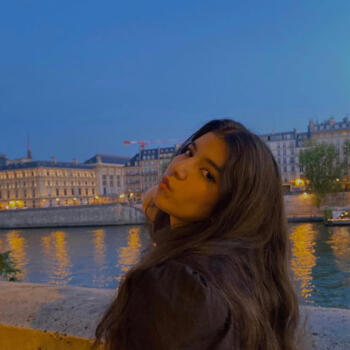 Baby-sitter Valbonne: Ghita