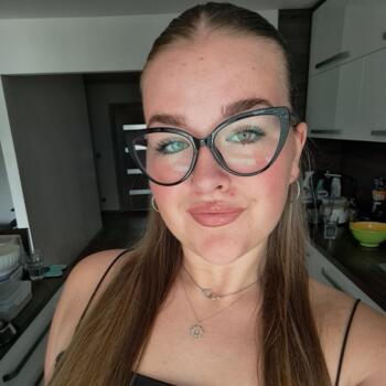 Babysitter in Pilsen: Nela