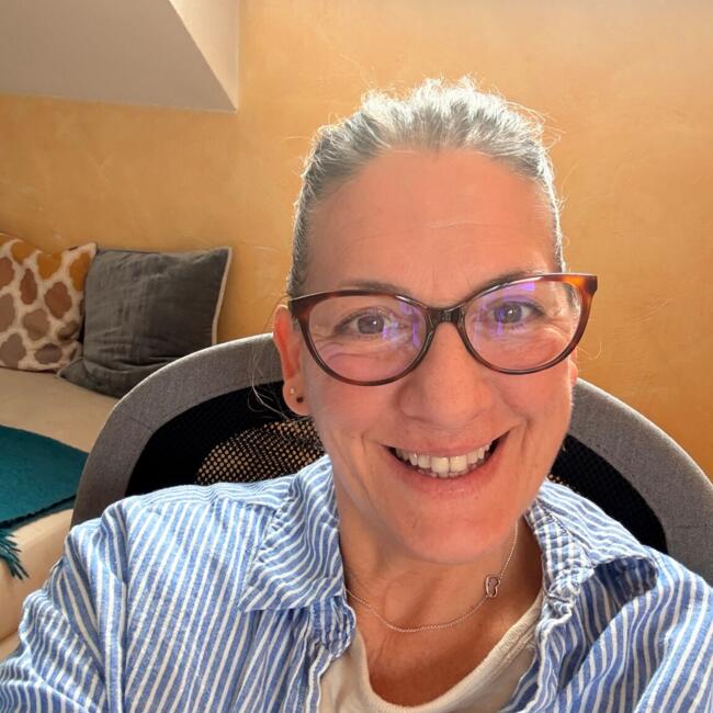 Nounou à Luxembourg: Andriana Full time Nanny Child